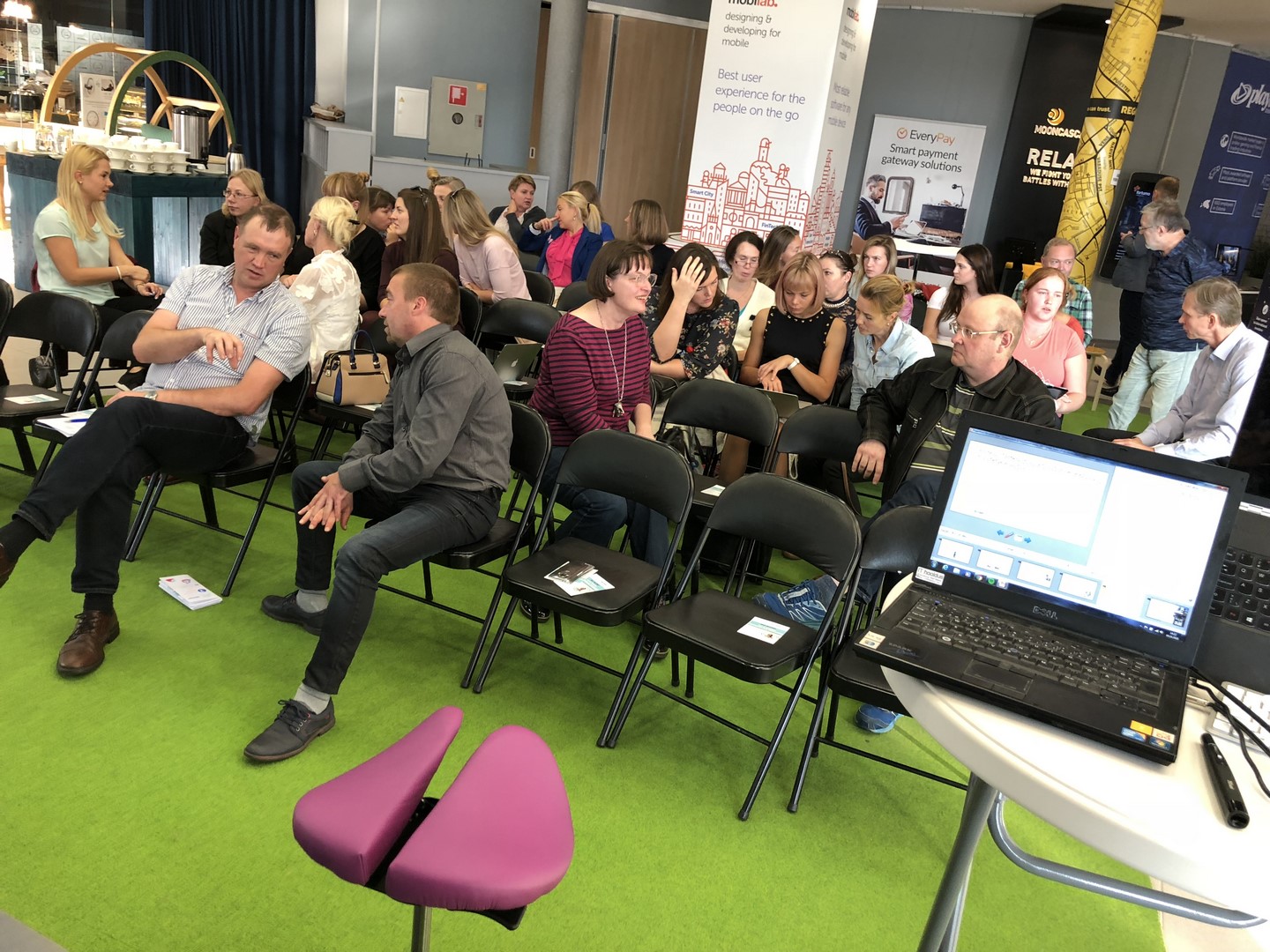 ergoway ergonoomika töö ergonoomiline hiir tehnika arvuti ergonoom euroopa ergolaud töökoht kontor mugav tervislik triinu sirge spark demo