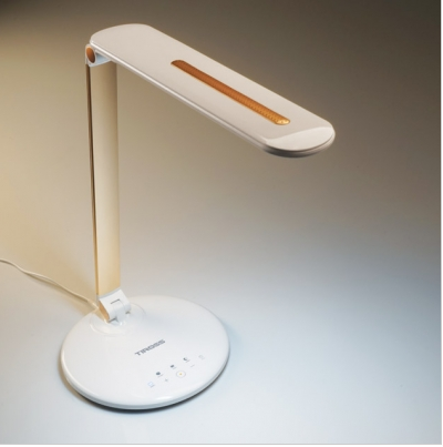Tiross TS 1806 laualamp valgusti ergonoomiline ergoway ergonoomika valgus lauavalgus kohtvalgusti lapsele kontor kodu kuldne