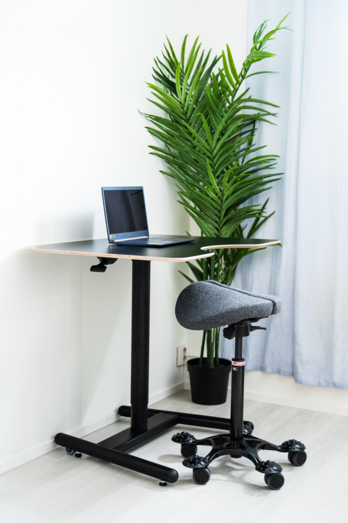 Swingfit mix black work desk 2