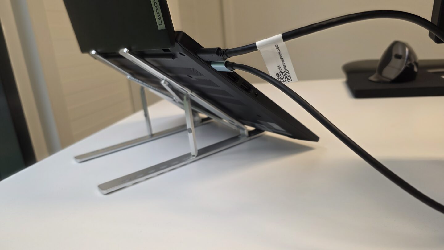 PRO ergonoomiline arvutitöökoht 10 PRO ergonoomiline arvutitöökoht